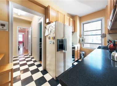 1609872_int_photo146654499